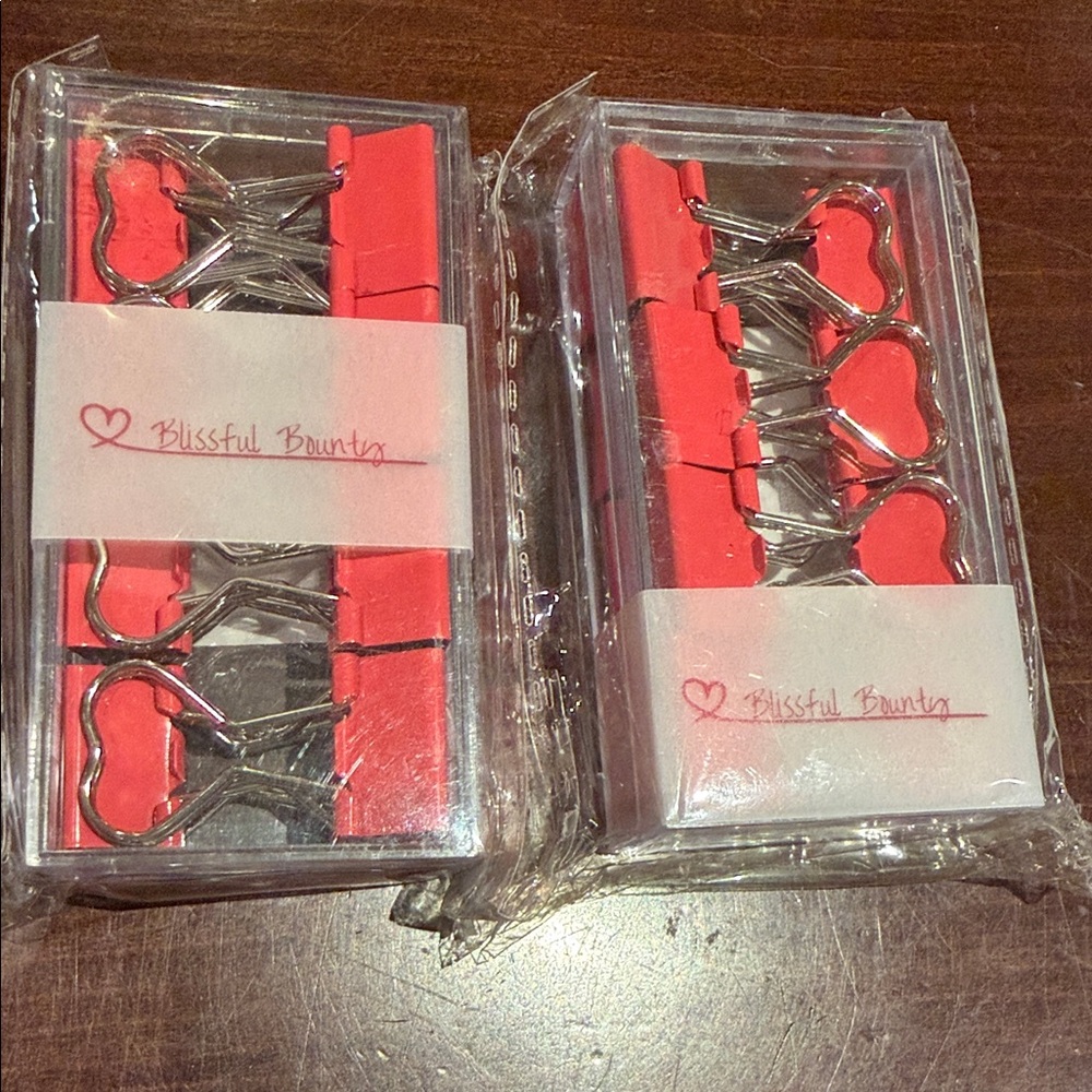 Coral Pink Heart Small Binder Clips – 24 Pack